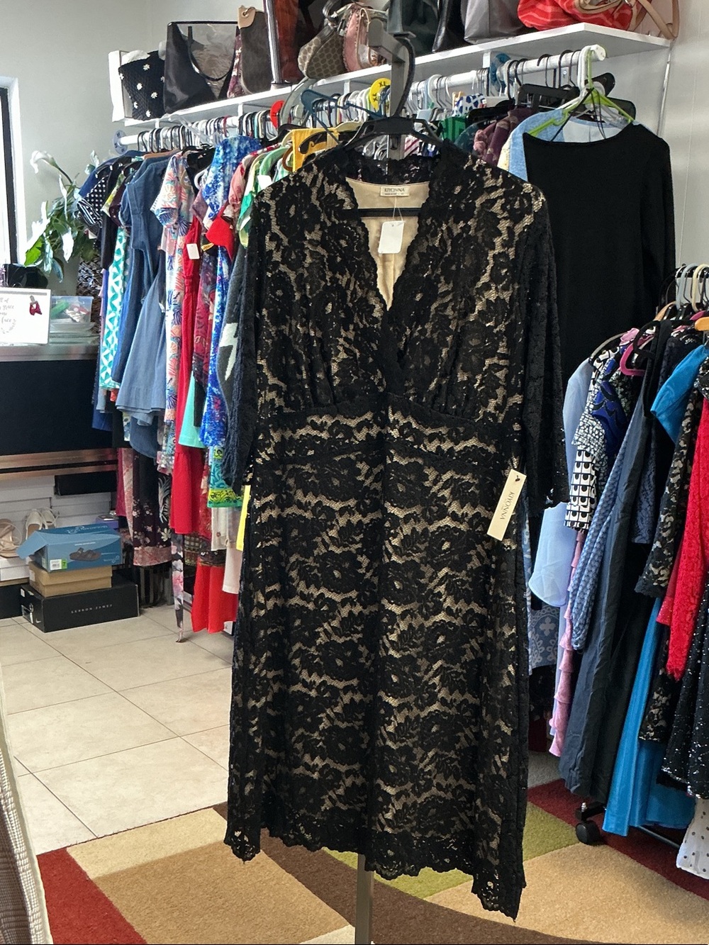Black Lace V-Neck Midi Dress